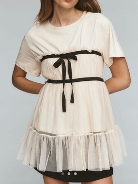 By Anthropologie Tiered Bow Tulle T-shirt, Size XS